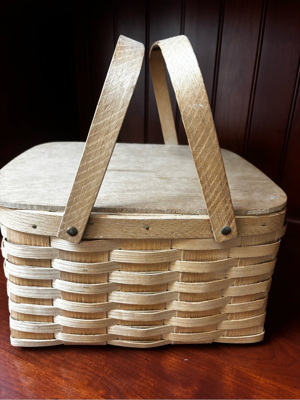 Longaberger 1998 square  Picnic Basket and  Riser table inside  with  Lid